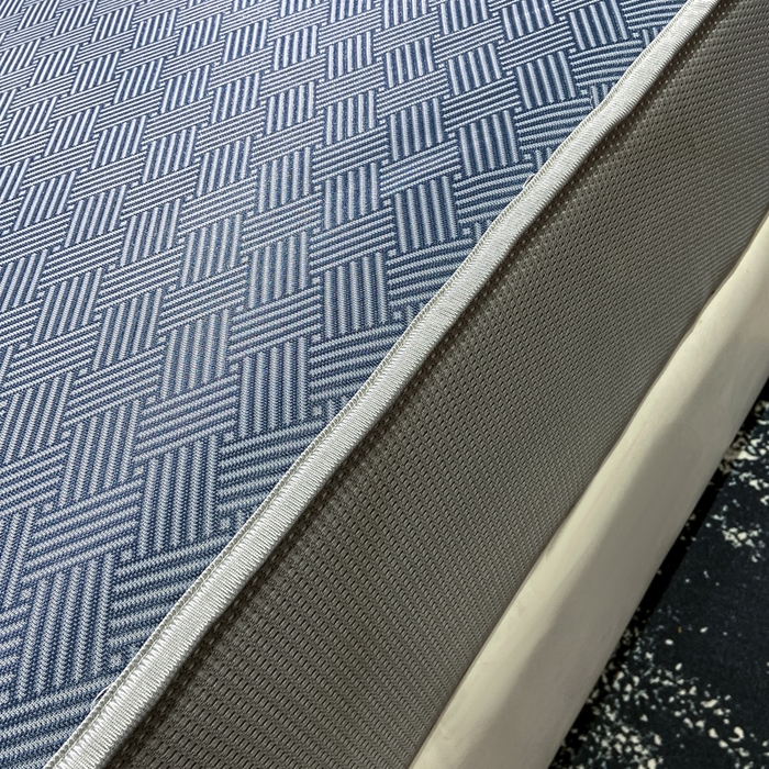 91家纺网 家纺一手货源 找家纺 给笠 2025新款碳光复合三明治冰丝 床笠 饼干-冰丝床笠蓝色