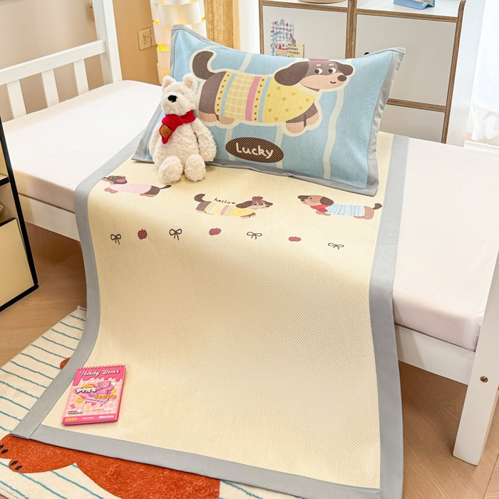 91家纺网 家纺一手货源 找家纺 慕尚家纺 2025新款凉感大版冰丝席学生季款三件套 笨笨狗