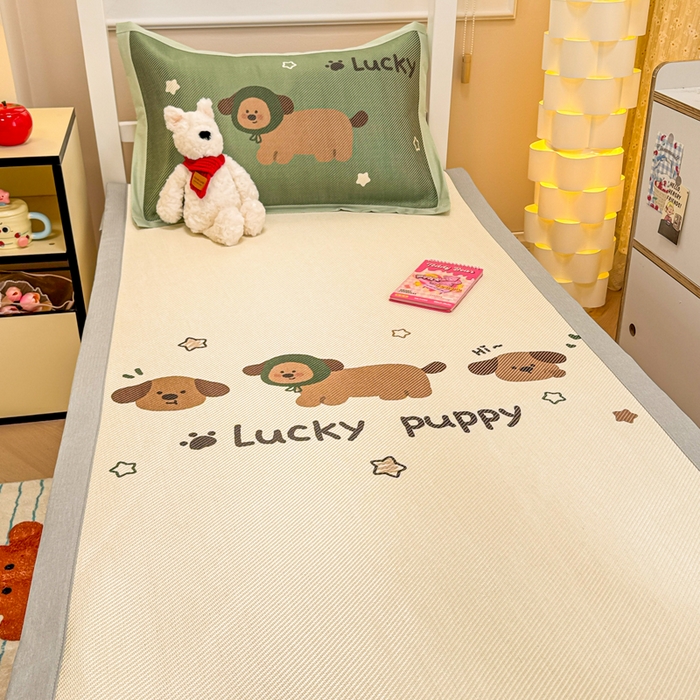 91家纺网 家纺一手货源 找家纺 慕尚家纺 2025新款凉感大版冰丝席学生季款三件套 小趴菜