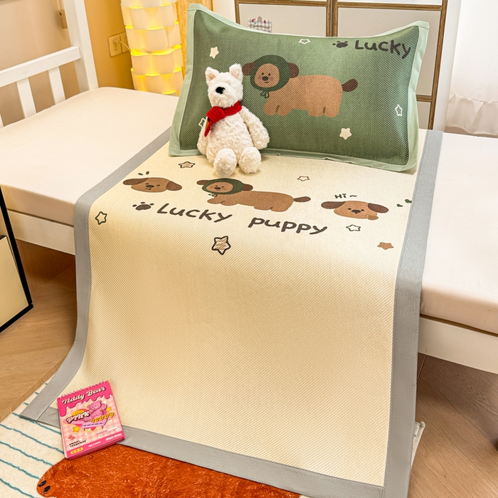 91家纺网 家纺一手货源 找家纺 慕尚家纺 2025新款凉感大版冰丝席学生季款三件套 小趴菜