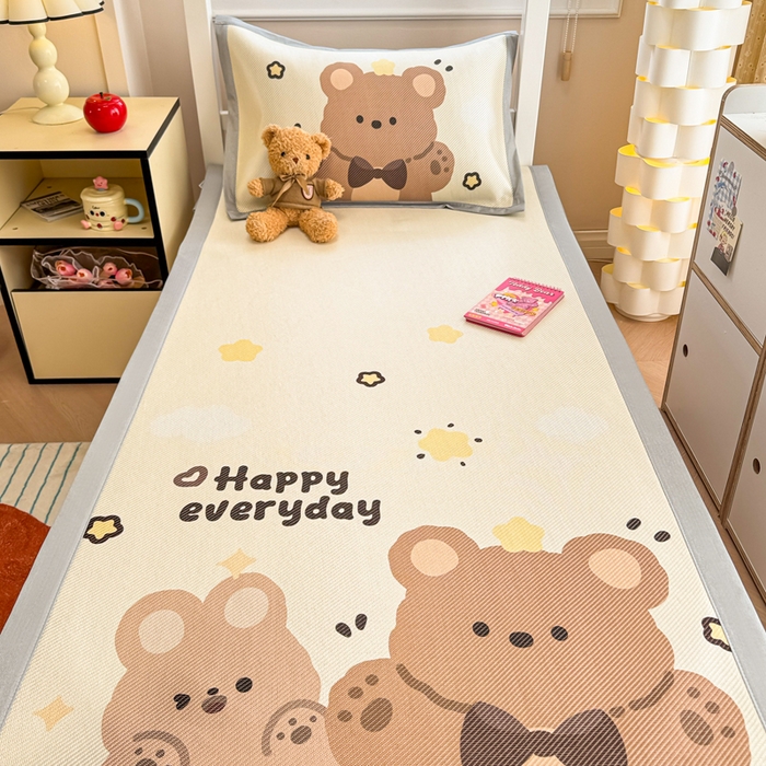 91家纺网 家纺一手货源 找家纺 慕尚家纺 2025新款凉感大版冰丝席学生季款三件套 小熊泡