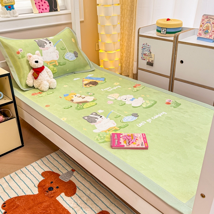 91家纺网 家纺一手货源 找家纺 慕尚家纺 2025新款凉感大版冰丝席学生季款三件套 油墨画狗狗