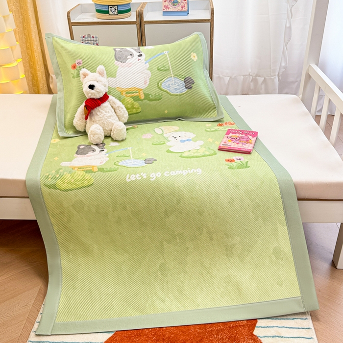 91家纺网 家纺一手货源 找家纺 慕尚家纺 2025新款凉感大版冰丝席学生季款三件套 油墨画狗狗