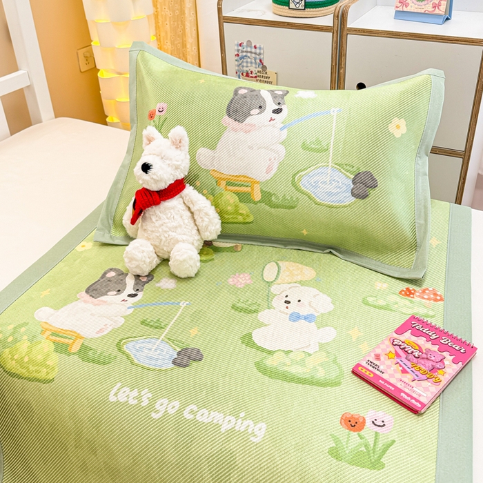 91家纺网 家纺一手货源 找家纺 慕尚家纺 2025新款凉感大版冰丝席学生季款三件套 油墨画狗狗