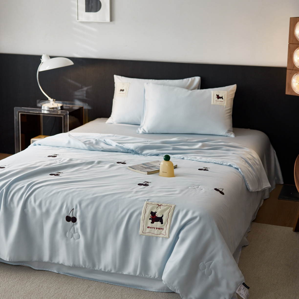 91家纺网 家纺一手货源 找家纺 初拾 2025新款60支奥地利进口兰精天丝夏被夏凉被空调被—樱桃奇奇 海水蓝