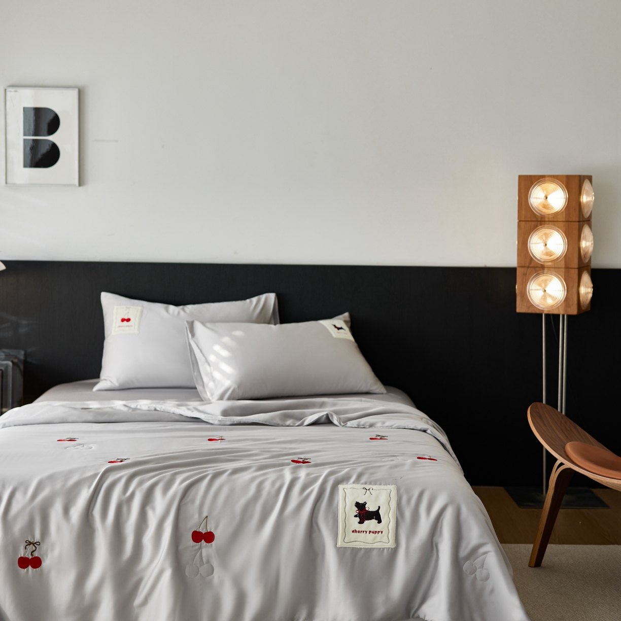 91家纺网 家纺一手货源 找家纺 初拾 2025新款60支奥地利进口兰精天丝夏被夏凉被空调被—樱桃奇奇 浅灰