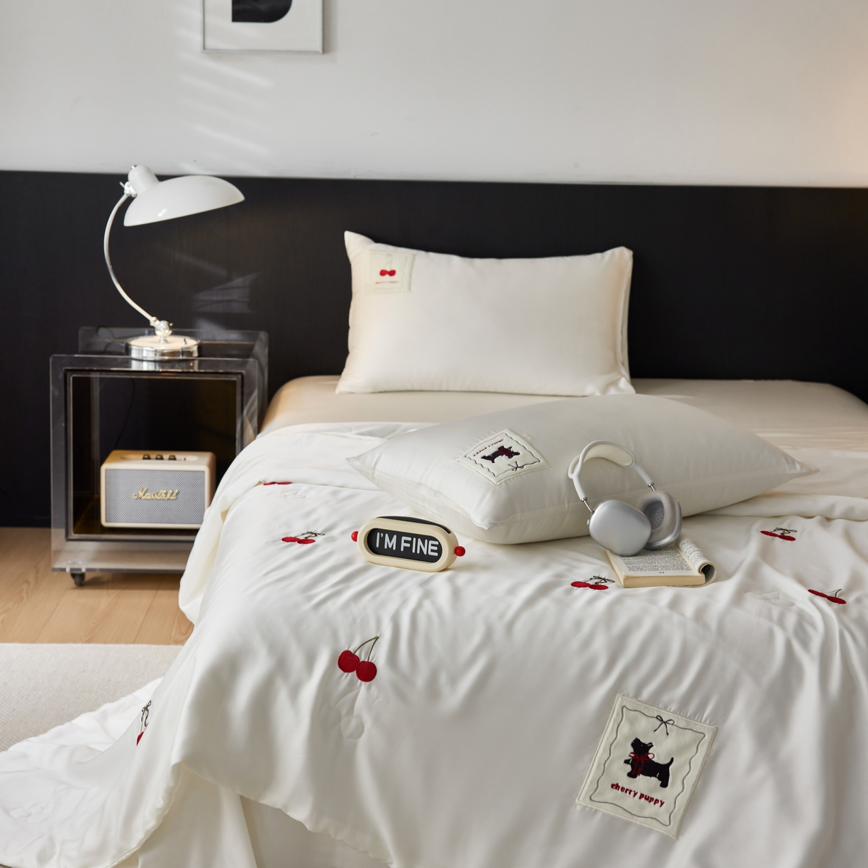 91家纺网 家纺一手货源 找家纺 初拾 2025新款60支奥地利进口兰精天丝夏被夏凉被空调被—樱桃奇奇 象牙白