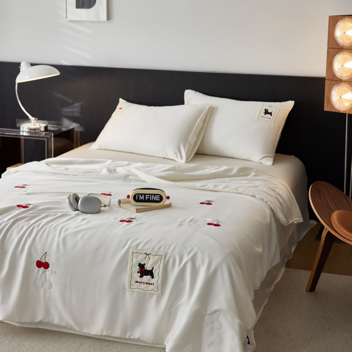 91家纺网 家纺一手货源 找家纺 初拾 2025新款60支奥地利进口兰精天丝夏被夏凉被空调被—樱桃奇奇 象牙白