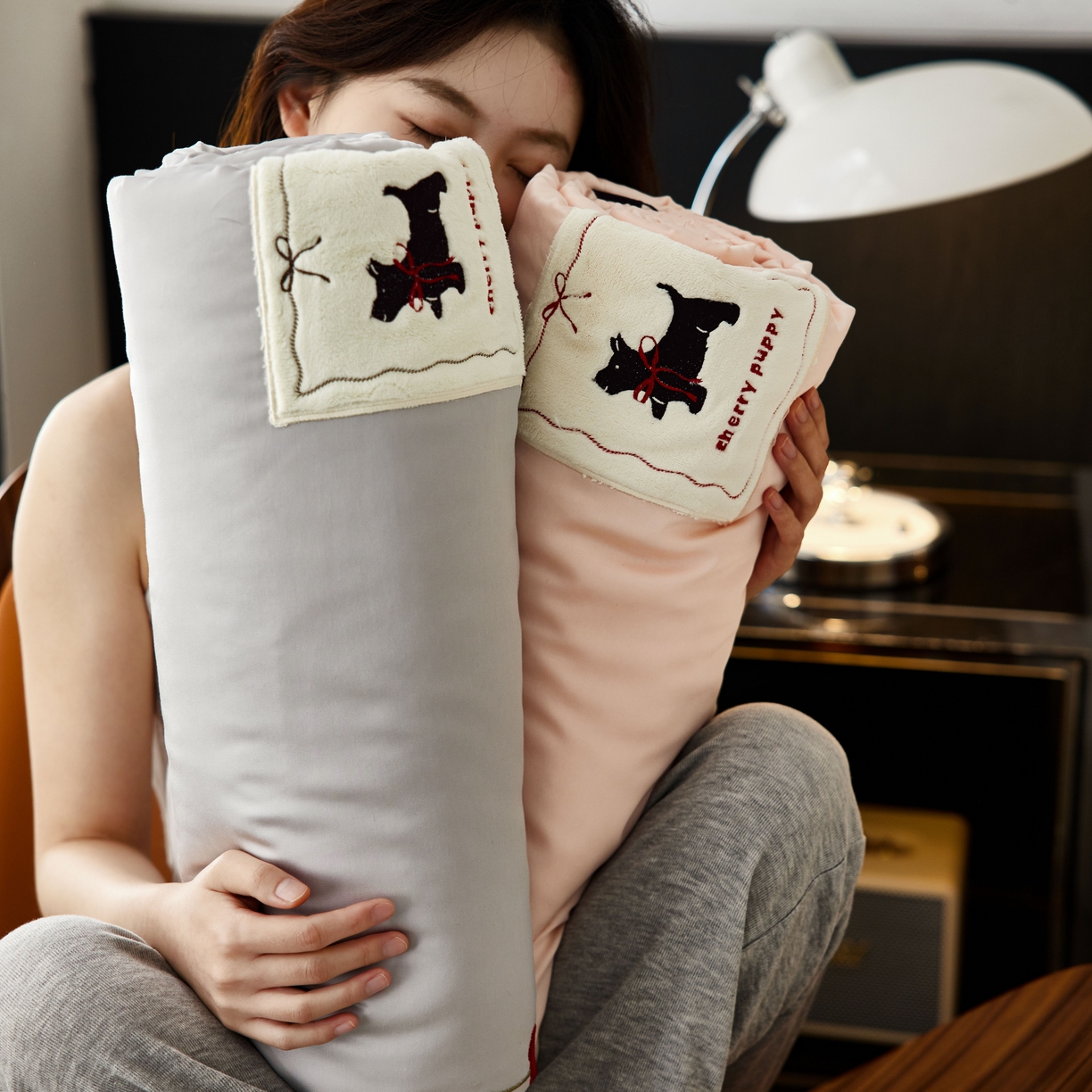 91家纺网 家纺一手货源 找家纺 初拾 2025新款60支奥地利进口兰精天丝夏被夏凉被空调被—樱桃奇奇 组合图仅供展示