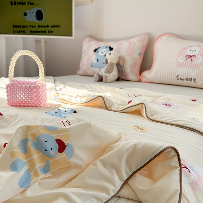 91家纺网 家纺一手货源 找家纺 （总）柚子YOUTH 2025新款锦氨超柔果冻被,抱抱狗夏被,草莓蒂夏被,蛋糕墩墩夏被,蛋糕猫夏被,滑翔小熊夏被,黄油小熊夏被,懒洋洋夏被,玫瑰小狗夏被,奇趣猫夏被,深蓝的鱼夏被,太空猫夏被,小猫春游夏被