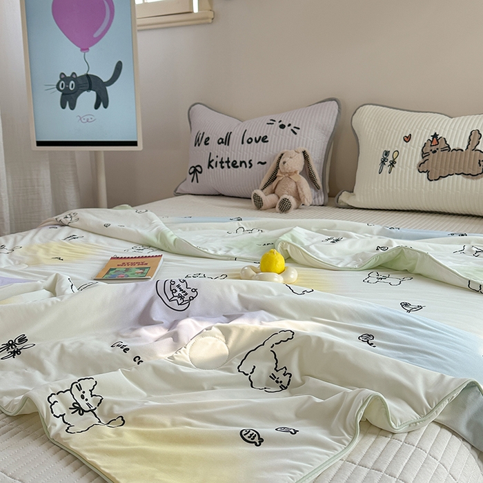 91家纺网 家纺一手货源 找家纺 柚子YOUTH 2025新款锦氨超柔果冻被 小猫春游夏被