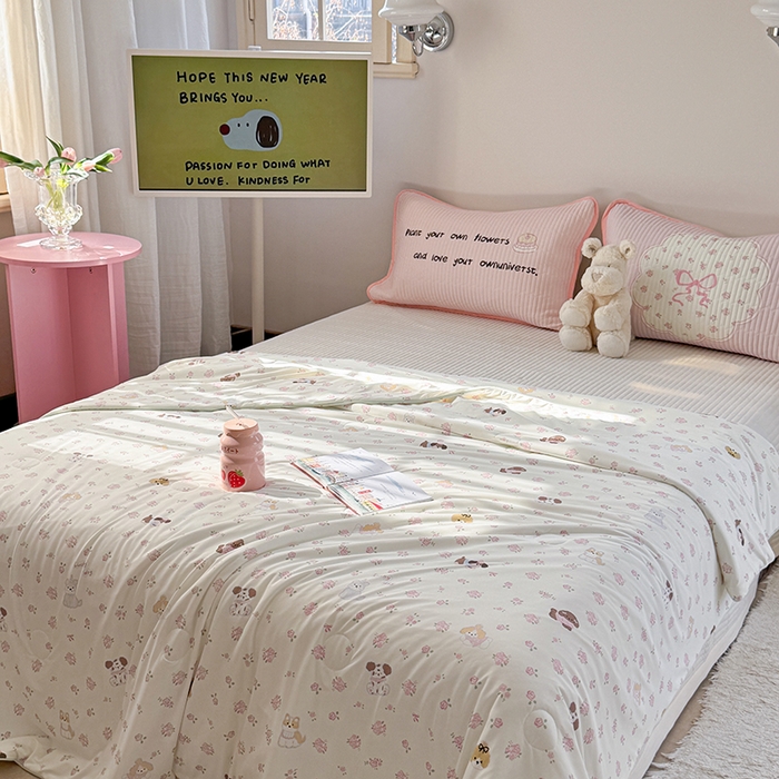 91家纺网 家纺一手货源 找家纺 柚子YOUTH 2025新款锦氨超柔果冻被 玫瑰小狗夏被