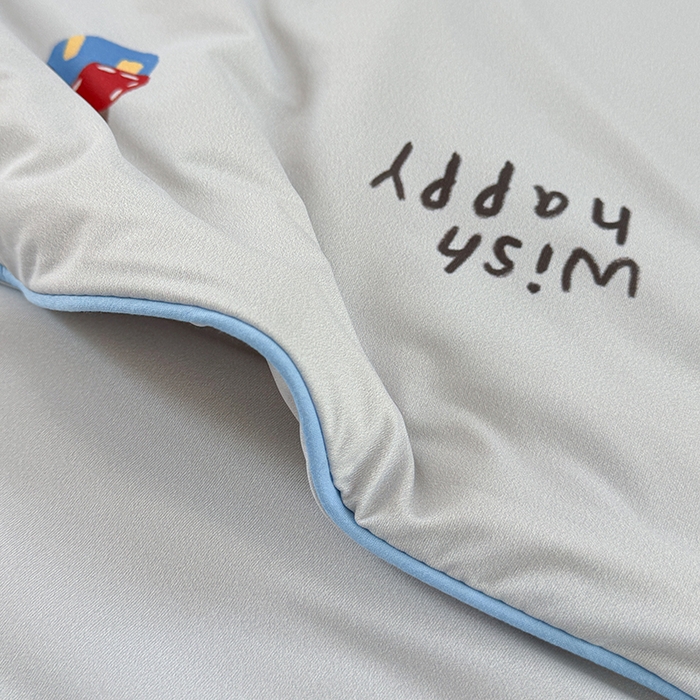 91家纺网 家纺一手货源 找家纺 柚子YOUTH 2025新款锦氨超柔果冻被 深蓝的鱼夏被