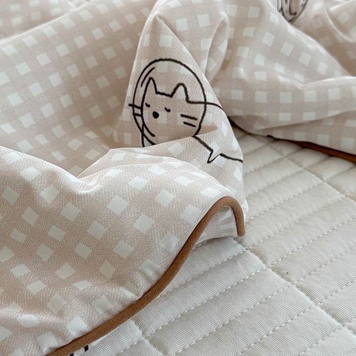 91家纺网 家纺一手货源 找家纺 柚子YOUTH 2025新款锦氨超柔果冻被 太空猫夏被