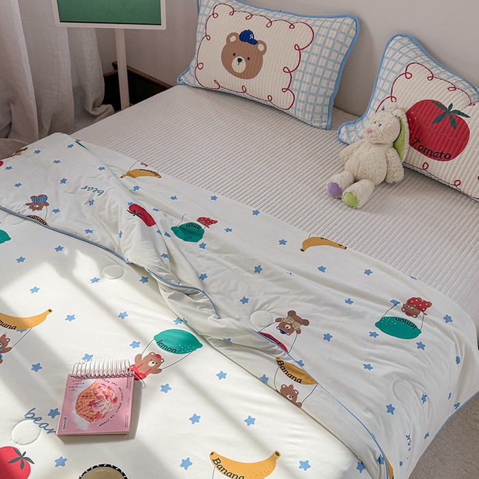 91家纺网 家纺一手货源 找家纺 柚子YOUTH 2025新款锦氨超柔果冻被 滑翔小熊夏被