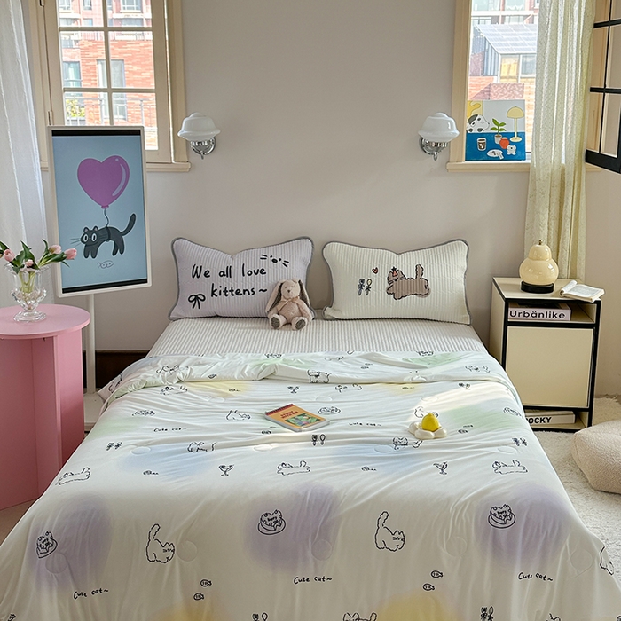 91家纺网 家纺一手货源 找家纺 柚子YOUTH 2025新款锦氨超柔果冻被 小猫春游夏被