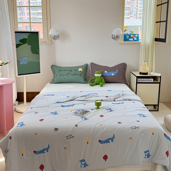 91家纺网 家纺一手货源 找家纺 柚子YOUTH 2025新款锦氨超柔果冻被 深蓝的鱼夏被