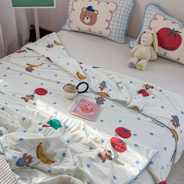 91家纺网 家纺一手货源 找家纺 柚子YOUTH 2025新款锦氨超柔果冻被 滑翔小熊夏被