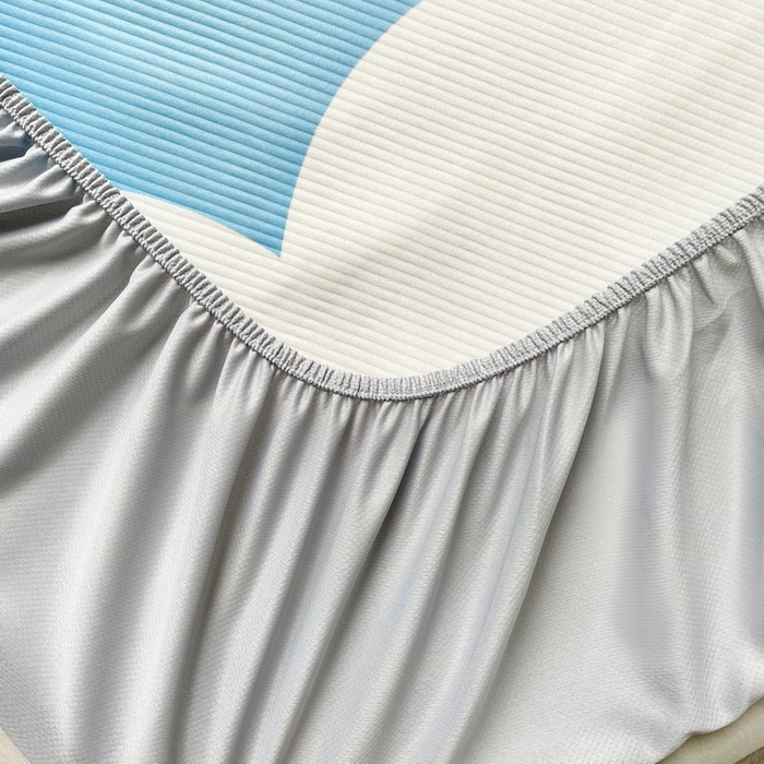 91家纺网 家纺一手货源 找家纺 蘭菲家纺 2025新款冰丝奥特曼凉席套件 发呆