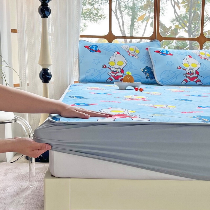 91家纺网 家纺一手货源 找家纺 蘭菲家纺 2025新款冰丝奥特曼凉席套件 宇宙飞人