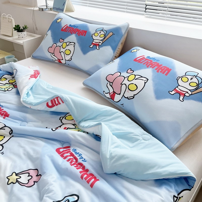 91家纺网 家纺一手货源 找家纺 （总）蘭菲家纺 2025新款凉感丝奥特曼印花夏被