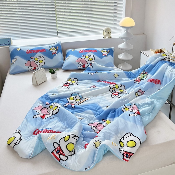 91家纺网 家纺一手货源 找家纺 （总）蘭菲家纺 2025新款凉感丝奥特曼印花夏被