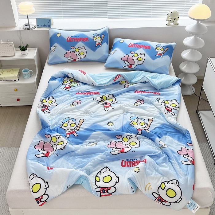 91家纺网 家纺一手货源 找家纺 （总）蘭菲家纺 2025新款凉感丝奥特曼印花夏被