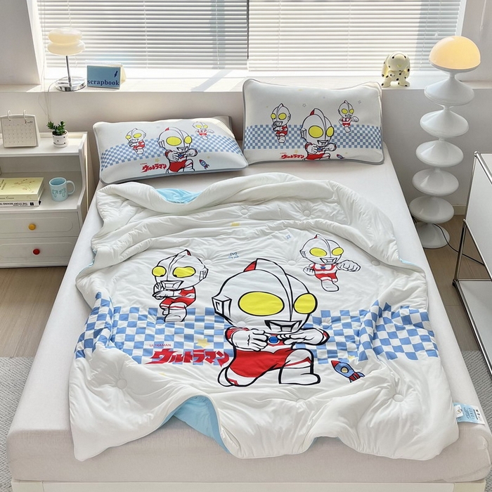 91家纺网 家纺一手货源 找家纺 （总）蘭菲家纺 2025新款凉感丝奥特曼印花夏被