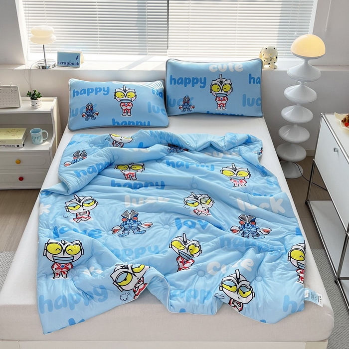 91家纺网 家纺一手货源 找家纺 （总）蘭菲家纺 2025新款凉感丝奥特曼印花夏被