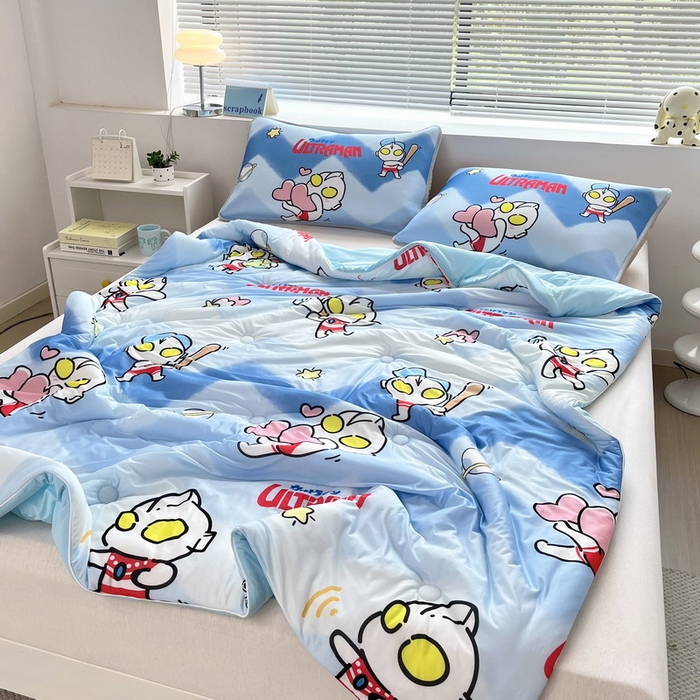 91家纺网 家纺一手货源 找家纺 蘭菲家纺 2025新款凉感丝奥特曼印花夏被 棒球队