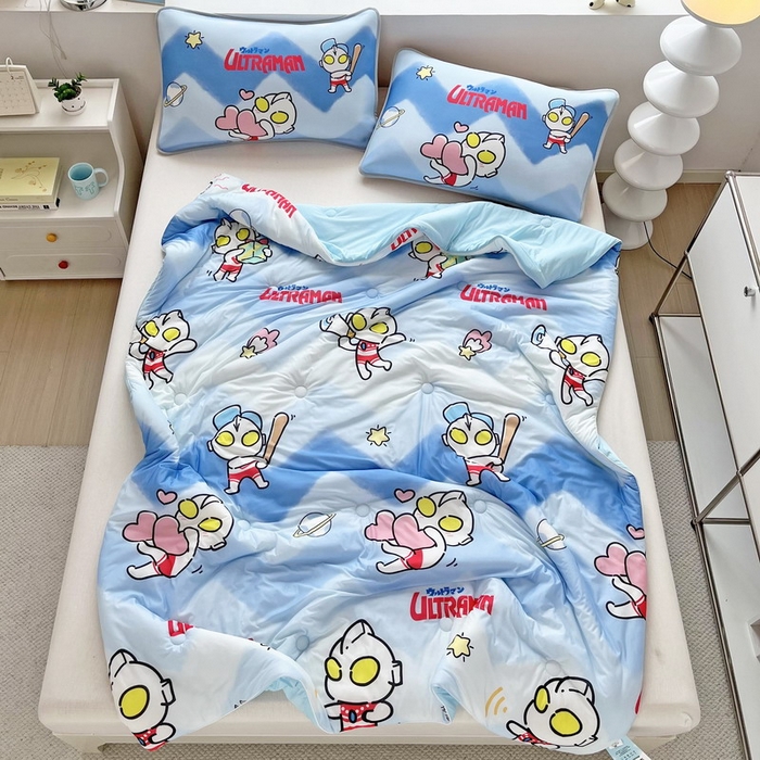 91家纺网 家纺一手货源 找家纺 蘭菲家纺 2025新款凉感丝奥特曼印花夏被 棒球队