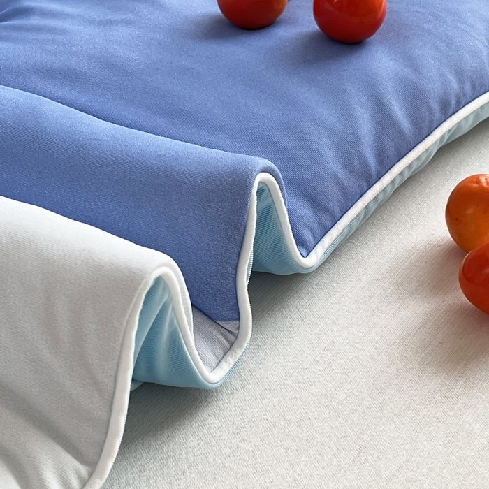 91家纺网 家纺一手货源 找家纺 蘭菲家纺 2025新款凉感丝奥特曼印花夏被 抱团