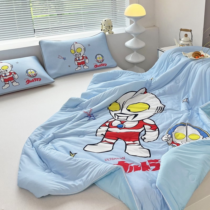 91家纺网 家纺一手货源 找家纺 蘭菲家纺 2025新款凉感丝奥特曼印花夏被 成功