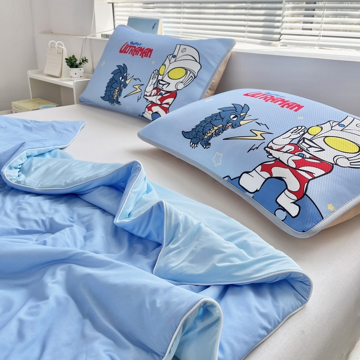 91家纺网 家纺一手货源 找家纺 蘭菲家纺 2025新款凉感丝奥特曼印花夏被 闪电