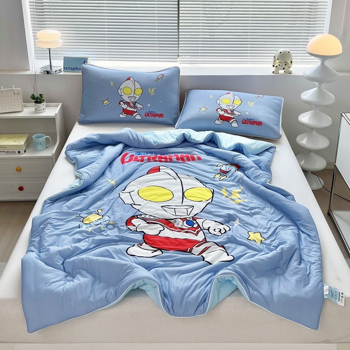 91家纺网 家纺一手货源 找家纺 蘭菲家纺 2025新款凉感丝奥特曼印花夏被 王者