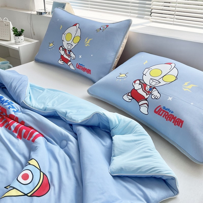 91家纺网 家纺一手货源 找家纺 蘭菲家纺 2025新款凉感丝奥特曼印花夏被 王者