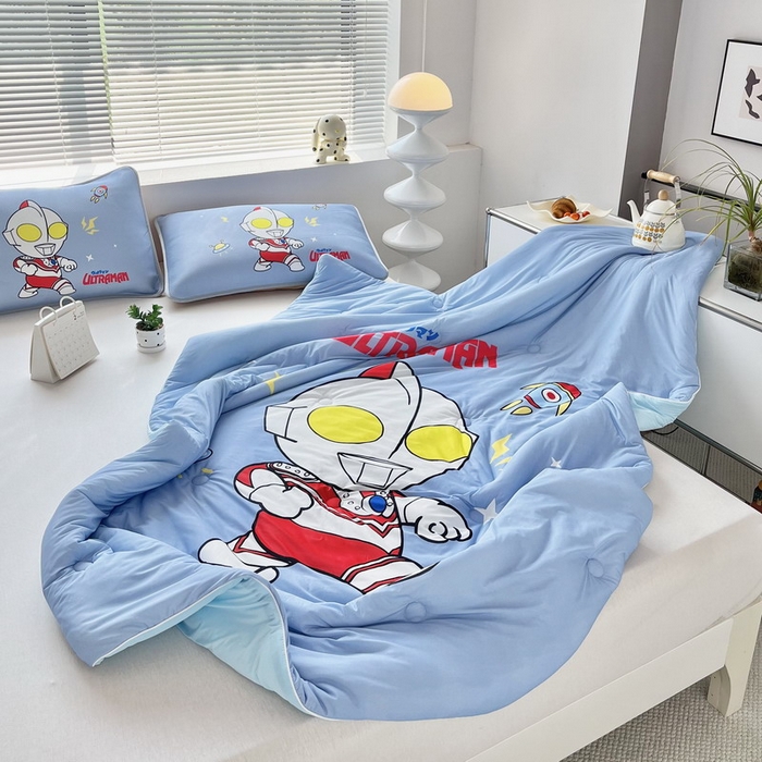 91家纺网 家纺一手货源 找家纺 蘭菲家纺 2025新款凉感丝奥特曼印花夏被 王者