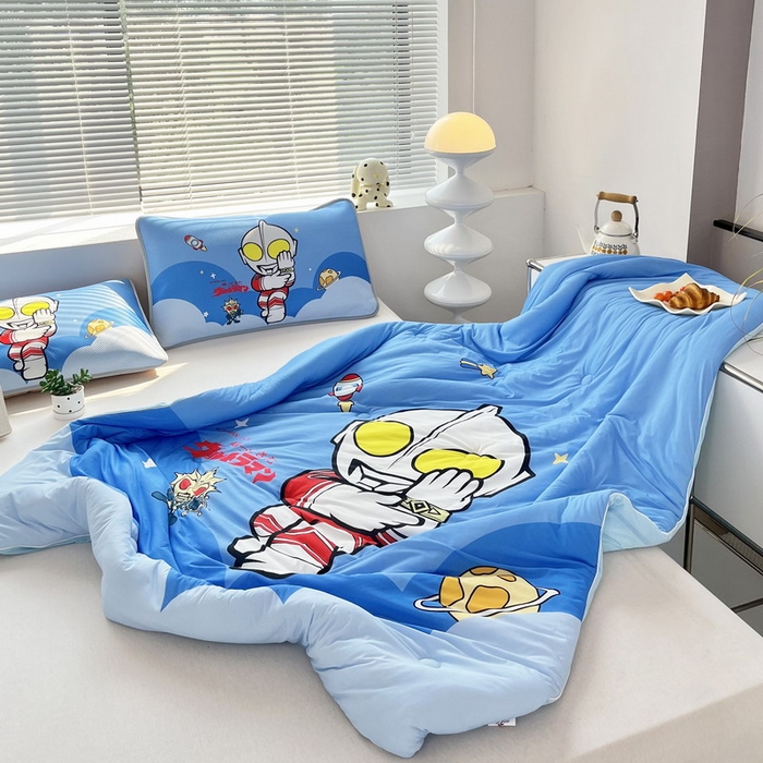 91家纺网 家纺一手货源 找家纺 蘭菲家纺 2025新款凉感丝奥特曼印花夏被 无敌