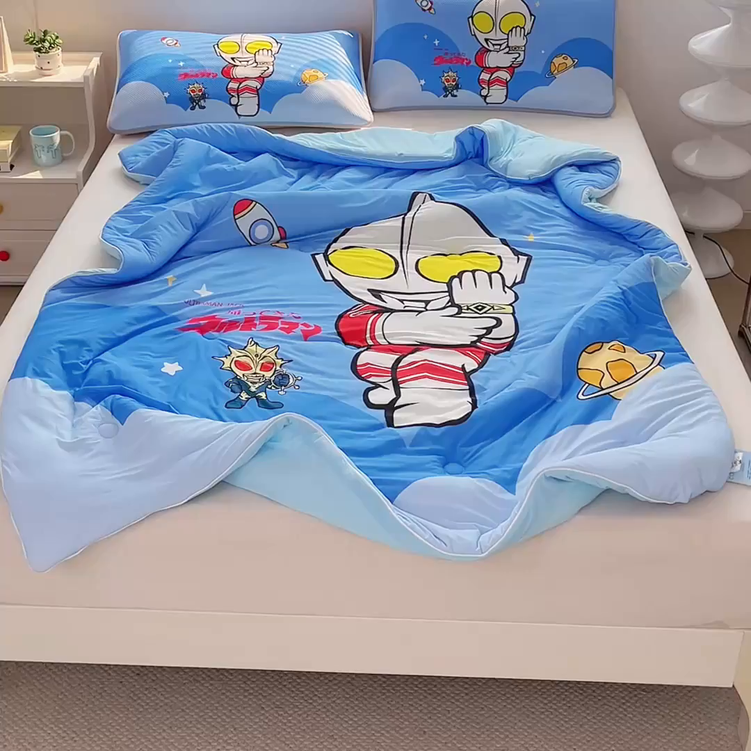 91家纺网 家纺一手货源 找家纺 蘭菲家纺 2025新款凉感丝奥特曼印花夏被 无敌