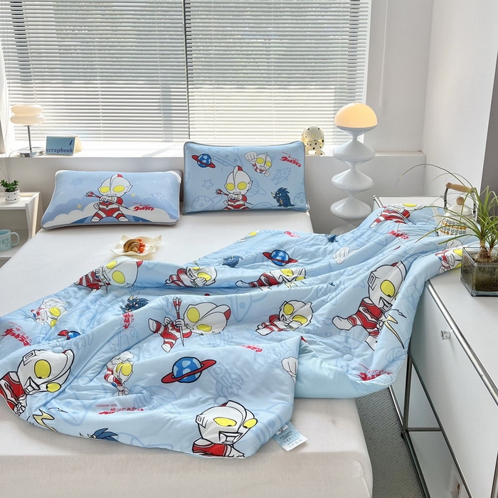 91家纺网 家纺一手货源 找家纺 蘭菲家纺 2025新款凉感丝奥特曼印花夏被 宇宙飞人