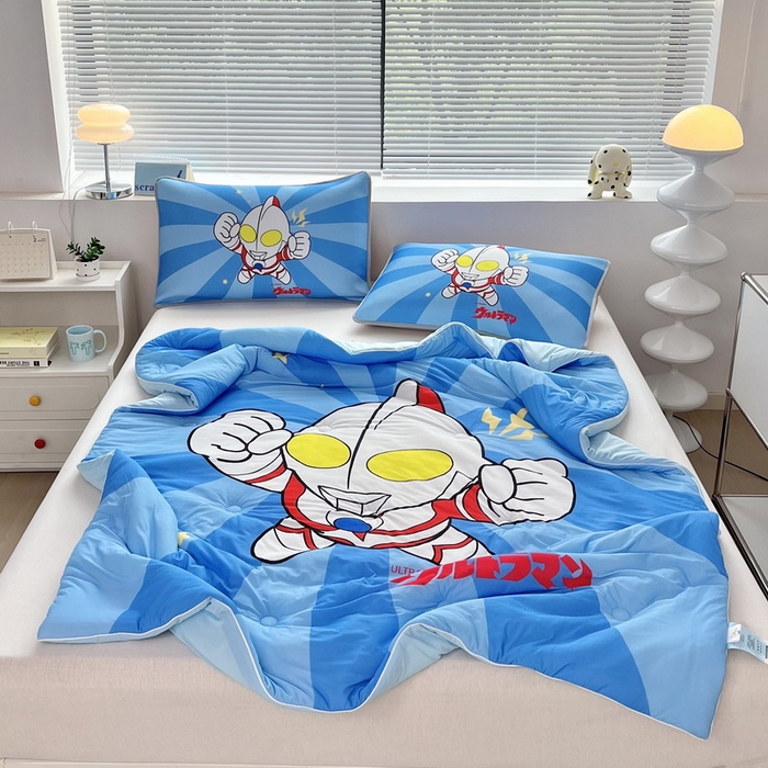 91家纺网 家纺一手货源 找家纺 蘭菲家纺 2025新款凉感丝奥特曼印花夏被 正义之侠