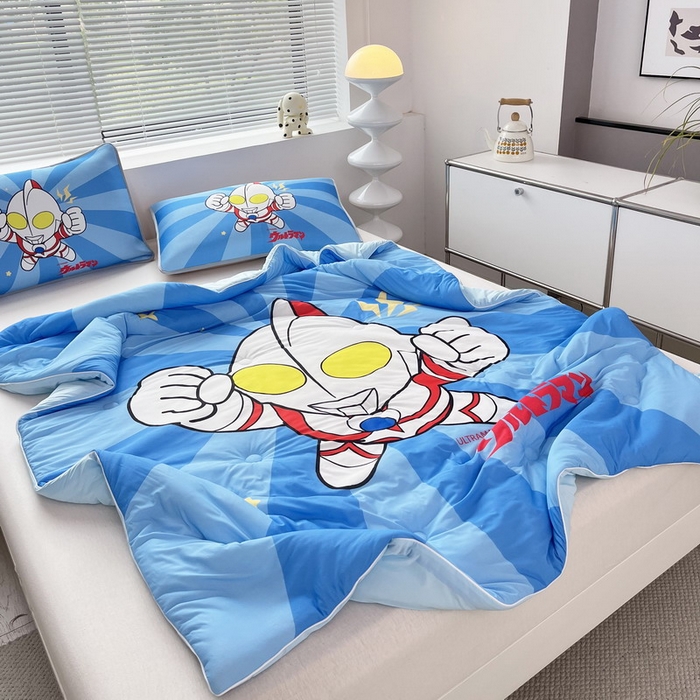 91家纺网 家纺一手货源 找家纺 蘭菲家纺 2025新款凉感丝奥特曼印花夏被 正义之侠