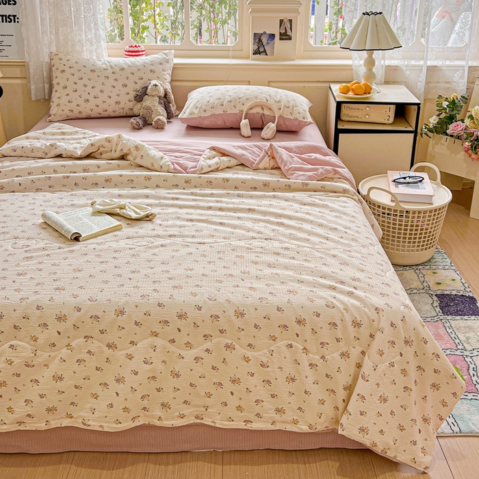 91家纺网 家纺一手货源 找家纺 仟网汇 2025新款皱皱纱简单款夏被四件套 梦境