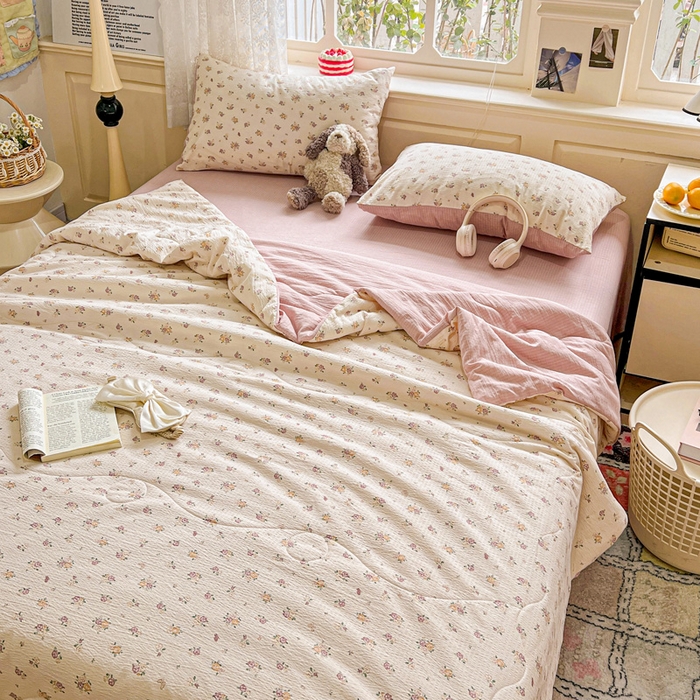 91家纺网 家纺一手货源 找家纺 仟网汇 2025新款皱皱纱简单款夏被四件套 梦境