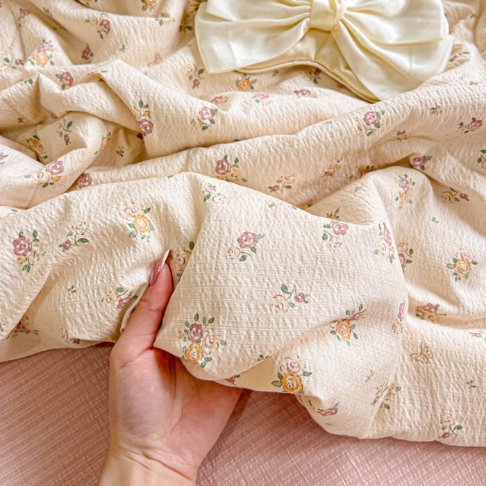 91家纺网 家纺一手货源 找家纺 仟网汇 2025新款皱皱纱简单款夏被四件套 梦境