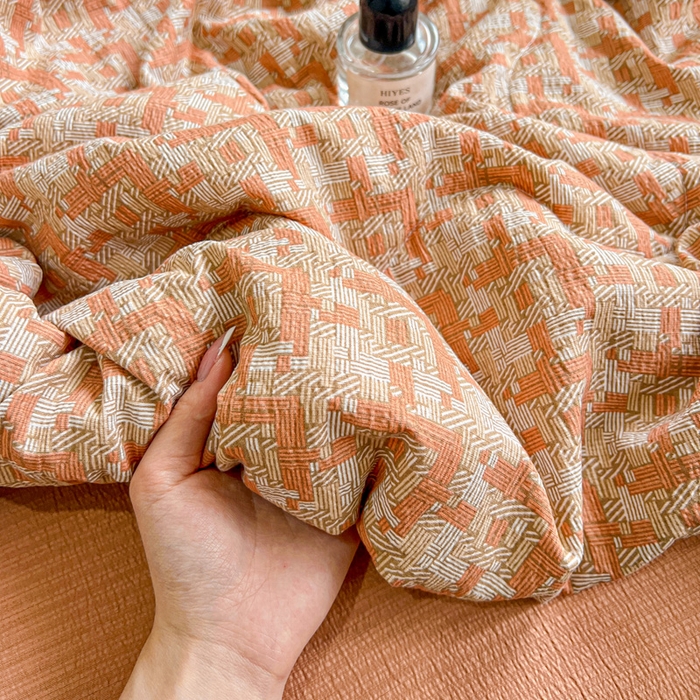 91家纺网 家纺一手货源 找家纺 仟网汇 2025新款皱皱纱简单款夏被四件套 罗曼