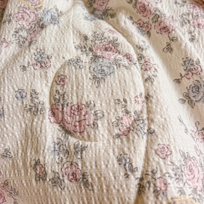 91家纺网 家纺一手货源 找家纺 仟网汇 2025新款皱皱纱简单款夏被四件套 花园里