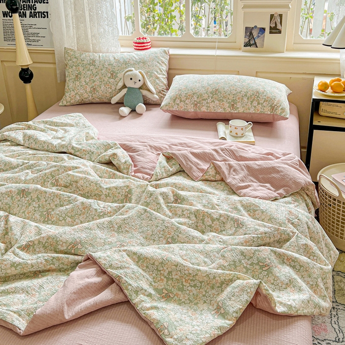 91家纺网 家纺一手货源 找家纺 仟网汇 2025新款皱皱纱简单款夏被四件套 花束-绿