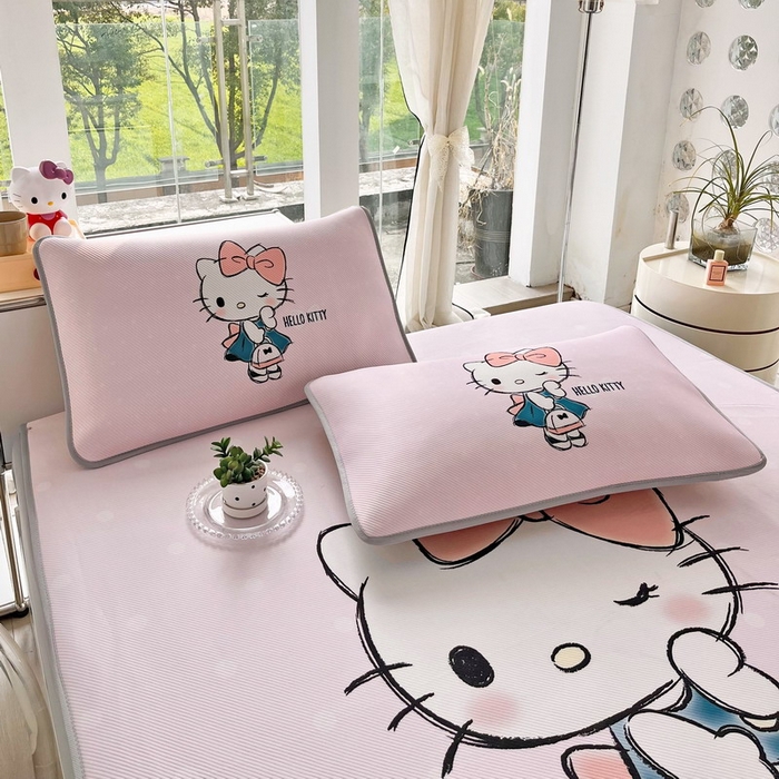 91家纺网 家纺一手货源 找家纺 蘭菲家纺 2025新款三丽鸥卡通印花冰丝凉席 摩卡-粉