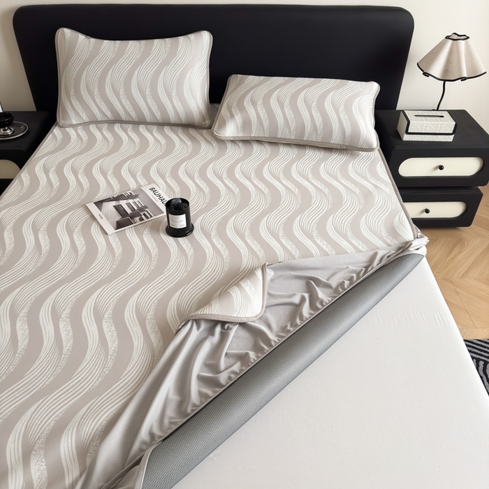 91家纺网 家纺一手货源 找家纺 九花鹿 2025新款A类PE凉感提花床笠款冰丝凉席软凉席可机洗可水洗 波纹（米灰）